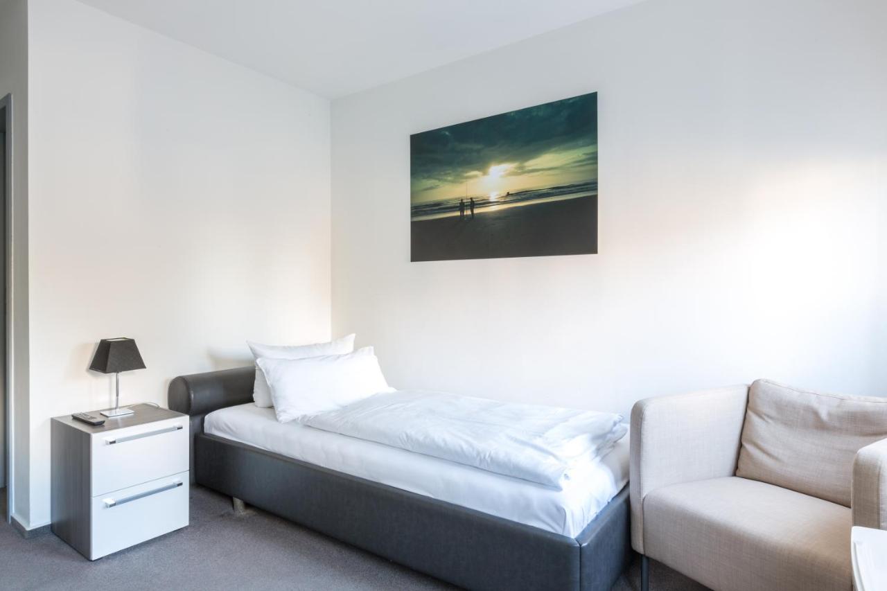 Hotel Und Restaurant Zeus Wolfsburg Eksteriør bilde